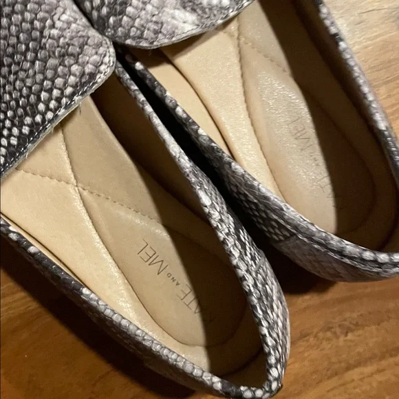 Kate and Mel Leather Python Pointed Toe Flats - Picture 6 of 6